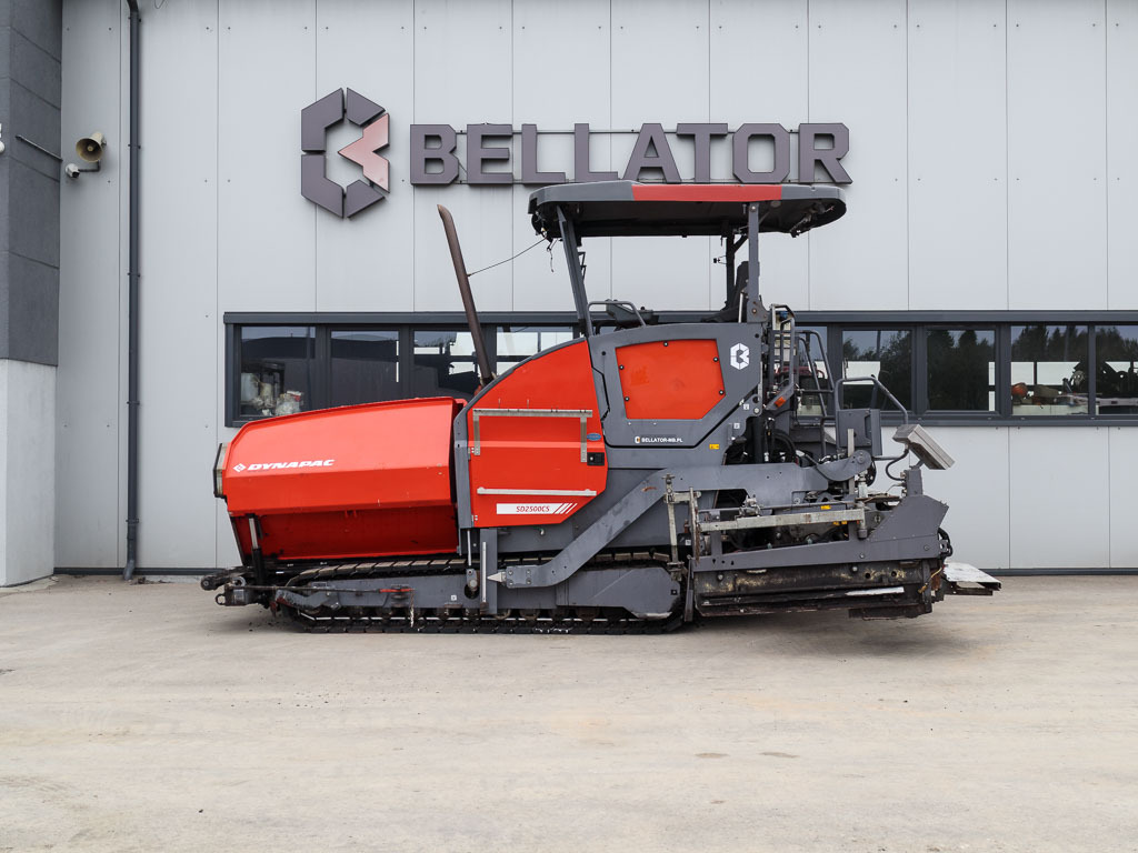 DYNAPAC SD 2500 CS - العامل بالقار: صور 1 DYNAPAC SD 2500 CS - العامل بالقار: صور 1