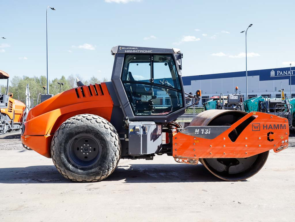 HAMM H 13i - مدحلة الأسفلت: صور 5 HAMM H 13i - مدحلة الأسفلت: صور 5