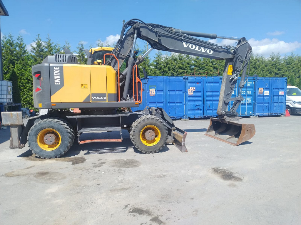 VOLVO EWR170E - حفارة على عجلات: صور 1 VOLVO EWR170E - حفارة على عجلات: صور 1
