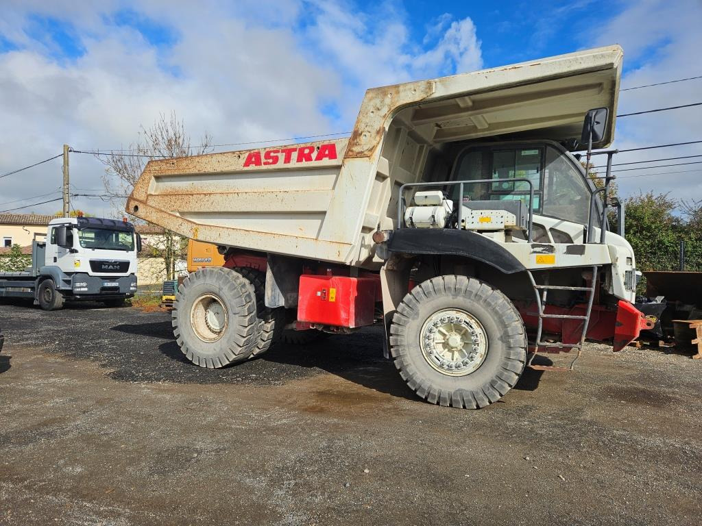 ASTRA RD 28 C - شاحنة قلابة للمحاجر: صور 1 ASTRA RD 28 C - شاحنة قلابة للمحاجر: صور 1