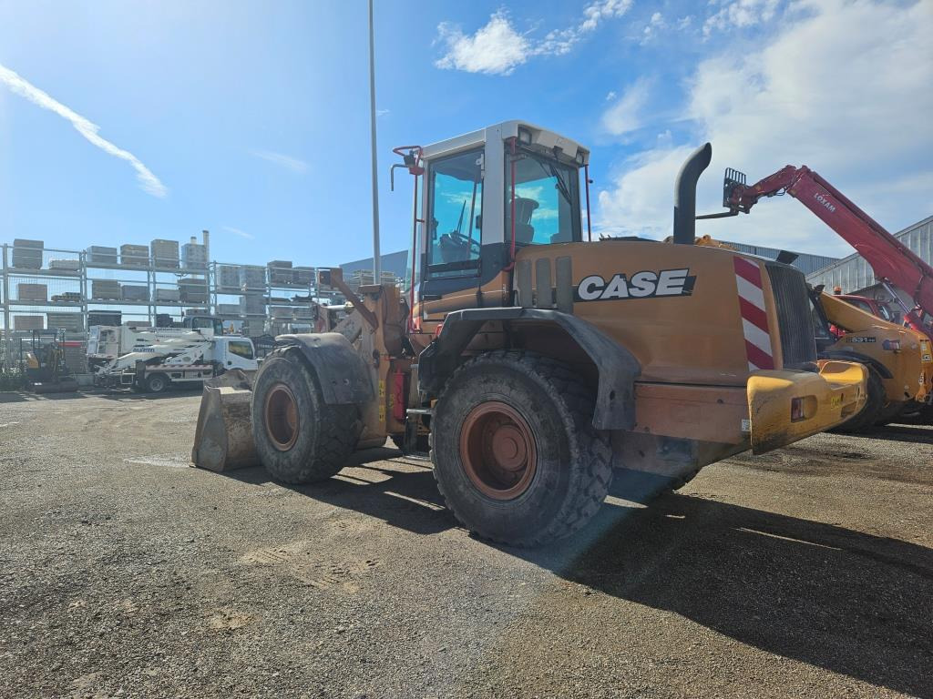 CASE 621 D - اللودر بعجل: صور 5 CASE 621 D - اللودر بعجل: صور 5