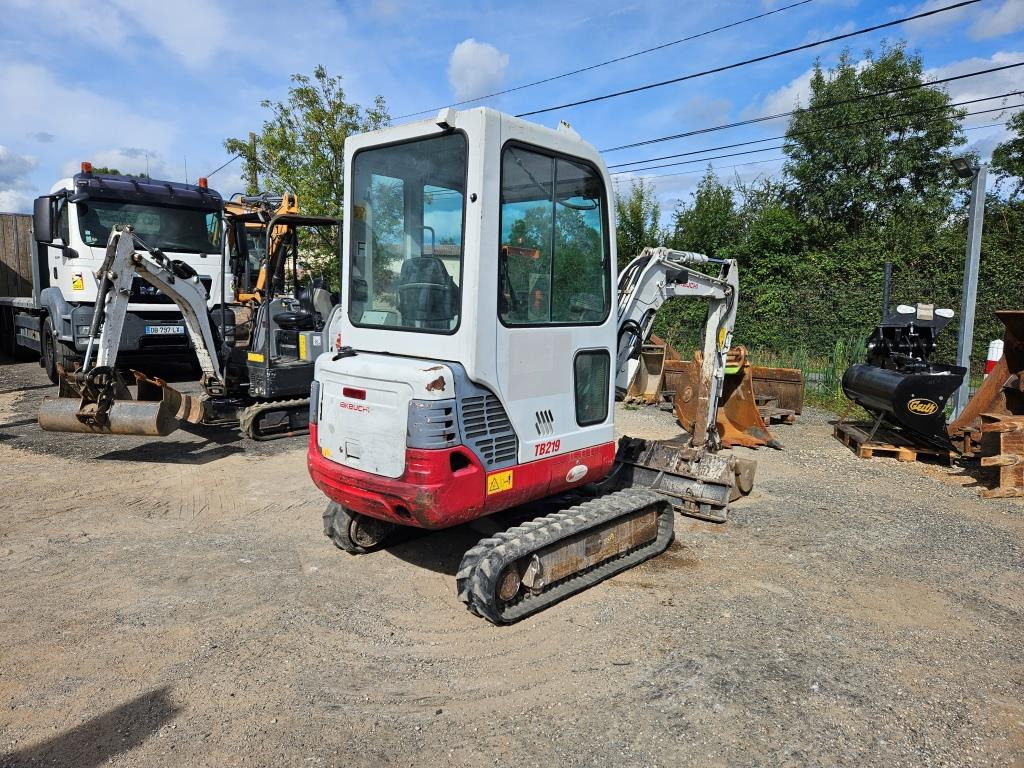 TAKEUCHI TB 219 - حفارة مصغرة: صور 4 TAKEUCHI TB 219 - حفارة مصغرة: صور 4