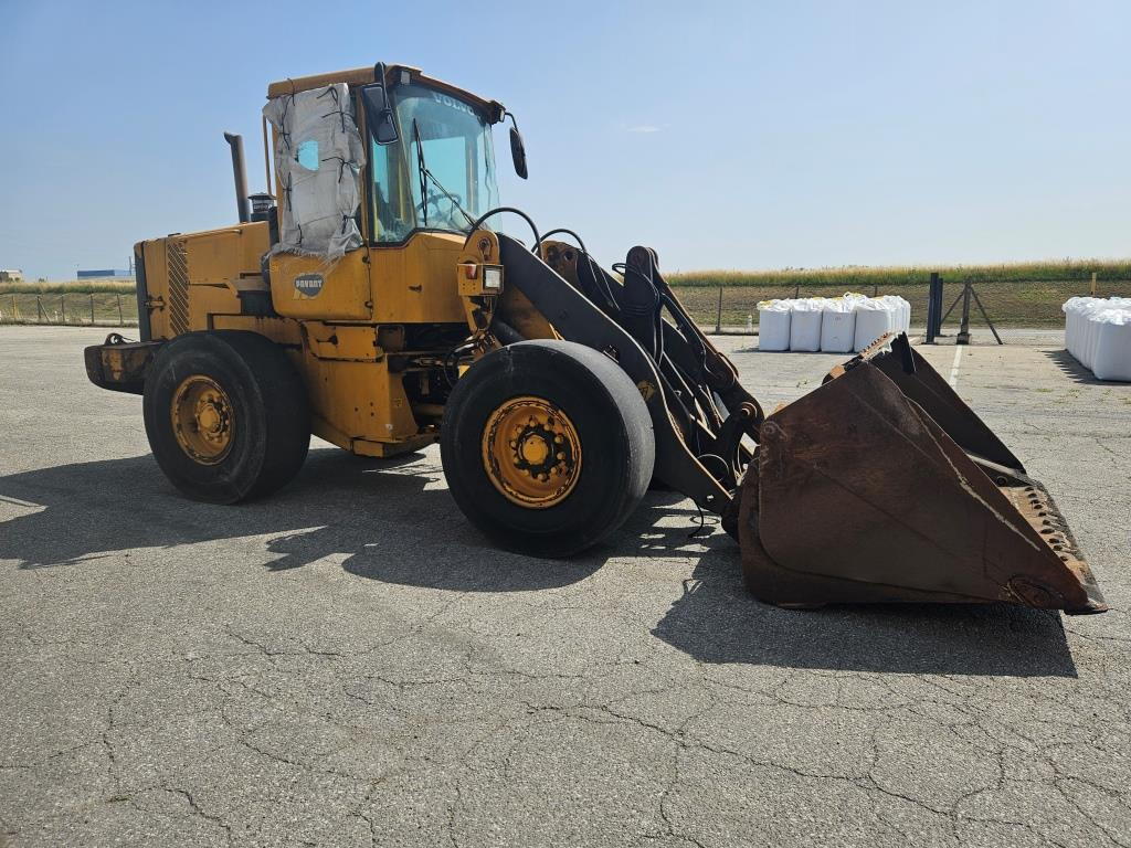 اللودر بعجل VOLVO L 70 D: صور 6