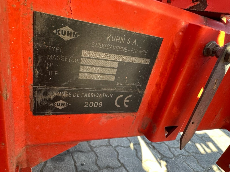 Kuhn Maxima 8 Reihen - معدات بذار: صور 2 Kuhn Maxima 8 Reihen - معدات بذار: صور 2