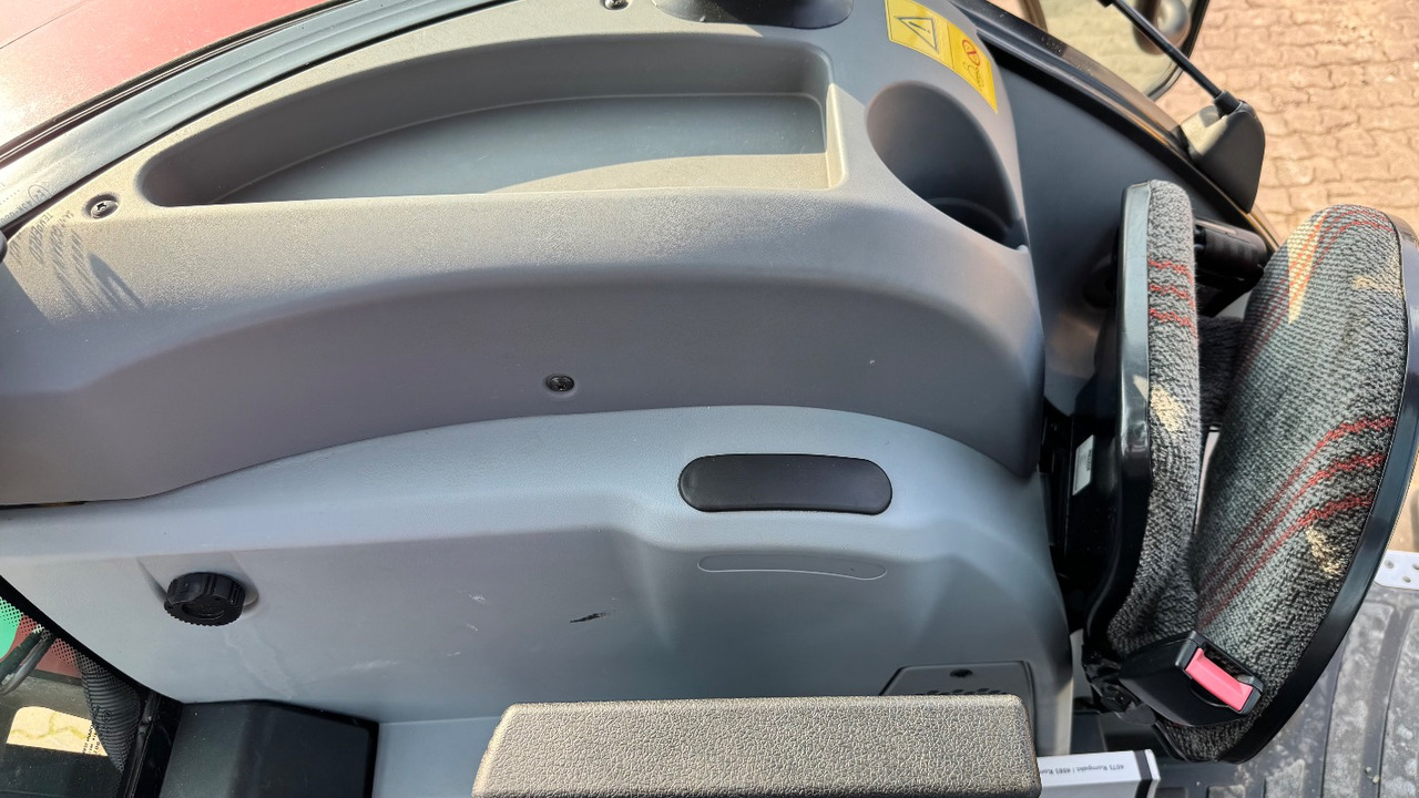 Steyr 4095 Kompakt Ecotech - جرار: صور 4 Steyr 4095 Kompakt Ecotech - جرار: صور 4