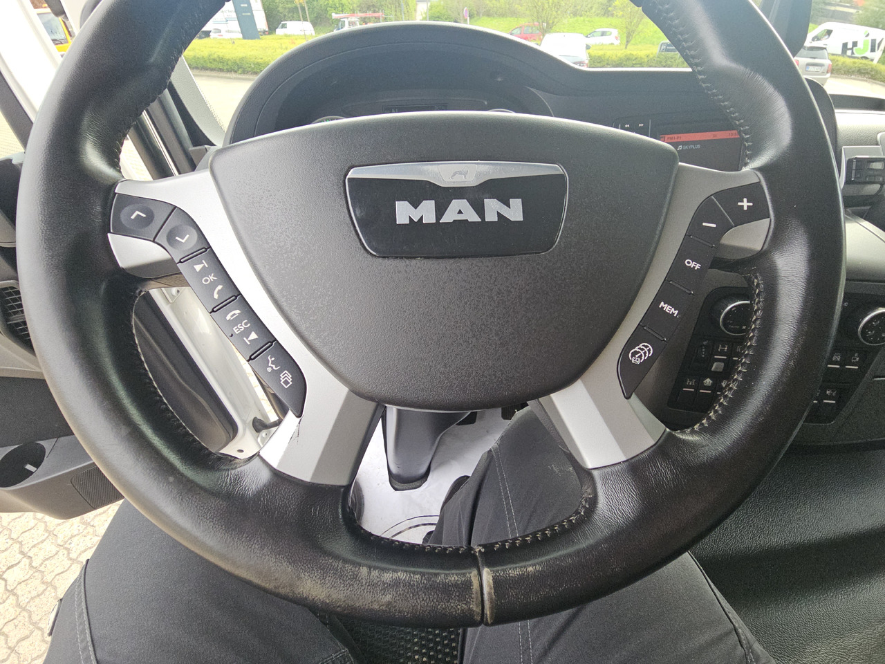 قلابات, شاحنة كرين MAN TGL 10.220: صور 34