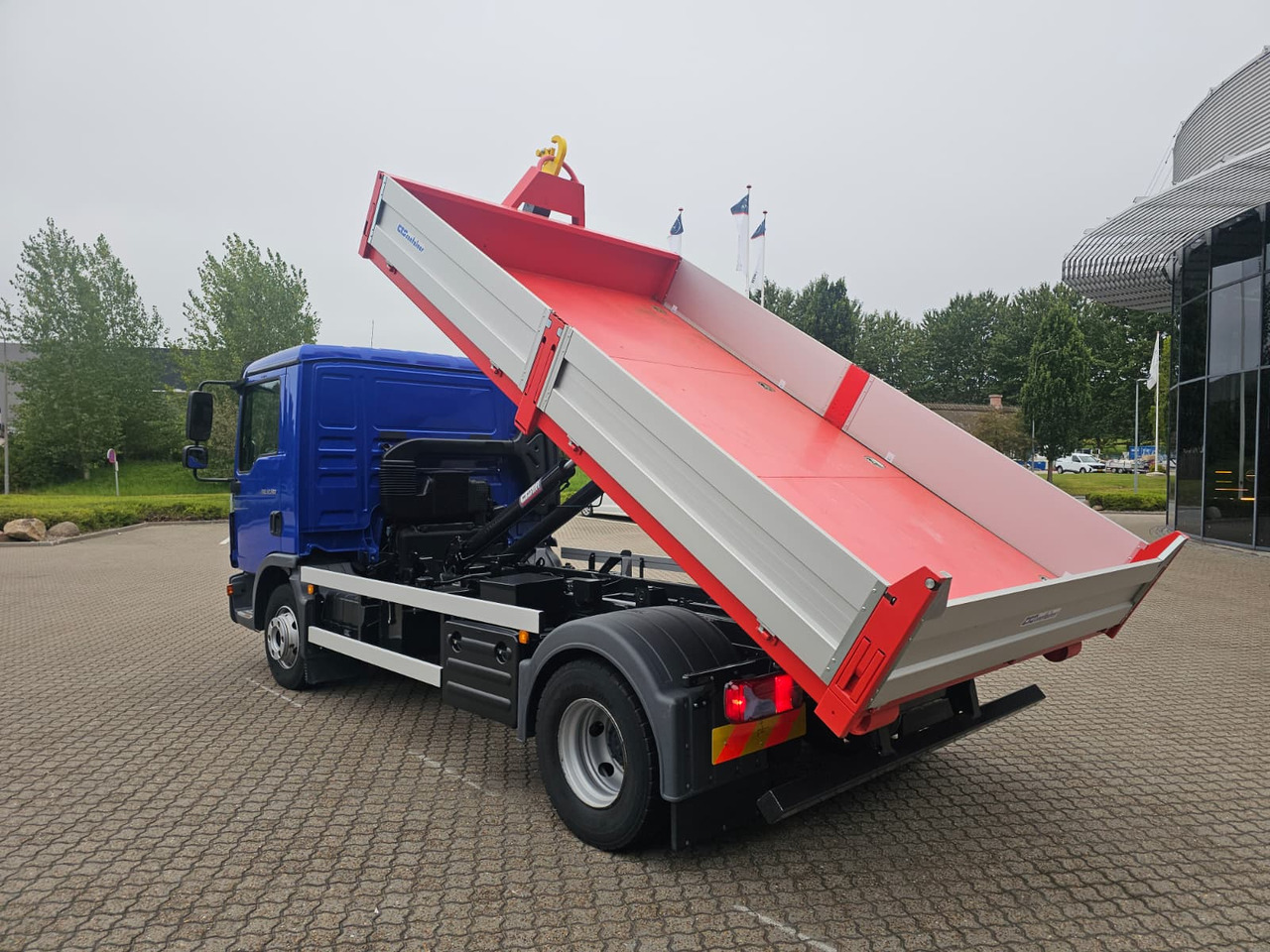 MAN TGL 12.190 BL - شاحنة ذات الخطاف: صور 3 MAN TGL 12.190 BL - شاحنة ذات الخطاف: صور 3