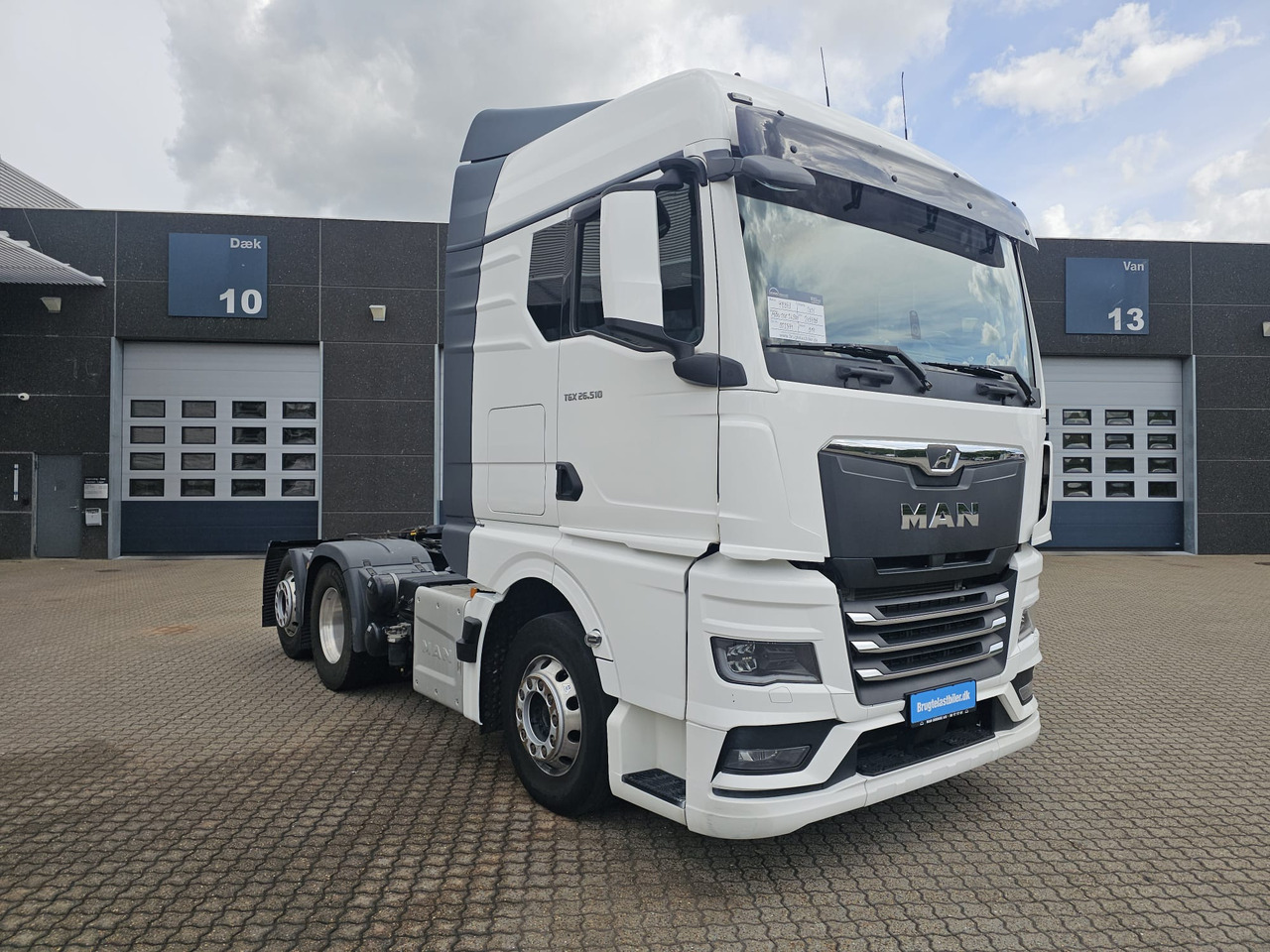 MAN TGX 26.510 6x2 - شاحنة جرار: صور 2 MAN TGX 26.510 6x2 - شاحنة جرار: صور 2