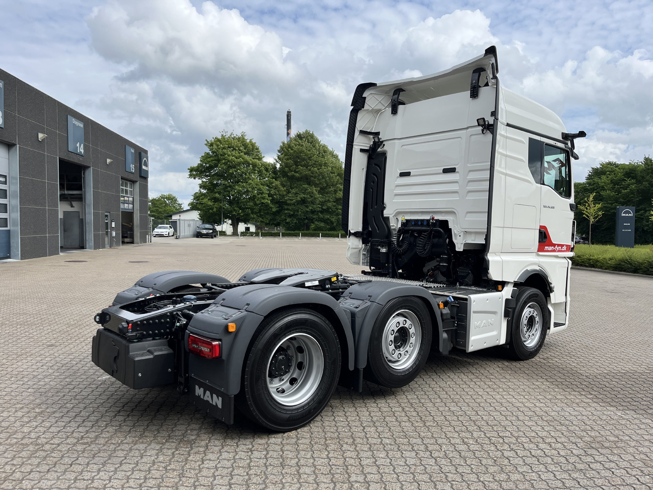 MAN TGX 26.520 - شاحنة جرار: صور 4 MAN TGX 26.520 - شاحنة جرار: صور 4