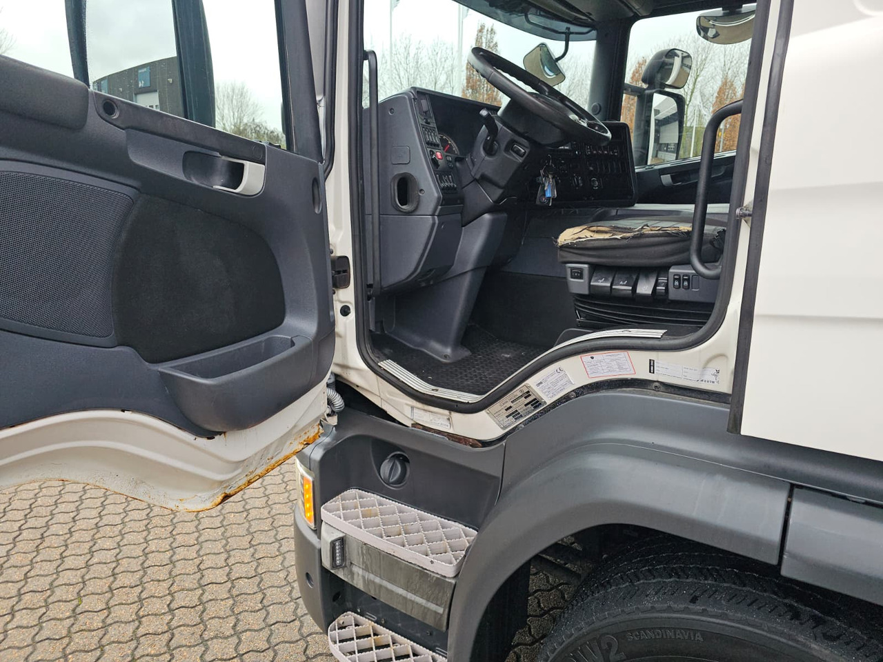 Scania P280 - مبردة شاحنة: صور 5 Scania P280 - مبردة شاحنة: صور 5