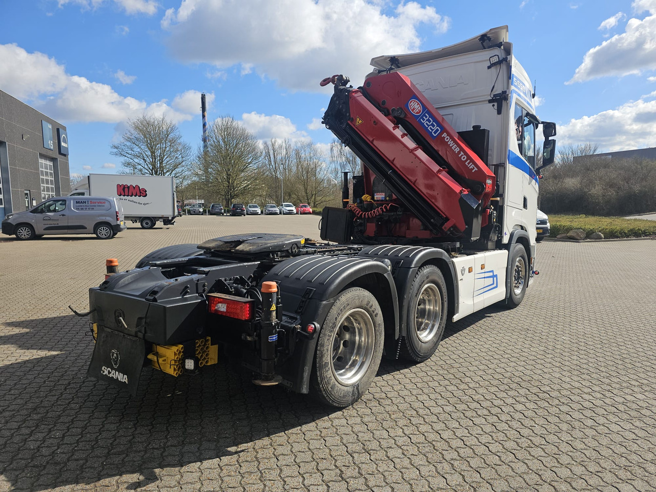Scania S650 6x2 32 T-mtr. kran - شاحنة جرار: صور 3 Scania S650 6x2 32 T-mtr. kran - شاحنة جرار: صور 3