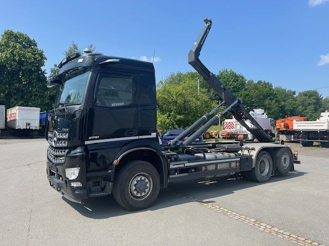 Mercedes-Benz Arocs 5 2651 HD Mit Meiller Abrollkipper - شاحنة ذات الخطاف: صور 4 Mercedes-Benz Arocs 5 2651 HD Mit Meiller Abrollkipper - شاحنة ذات الخطاف: صور 4