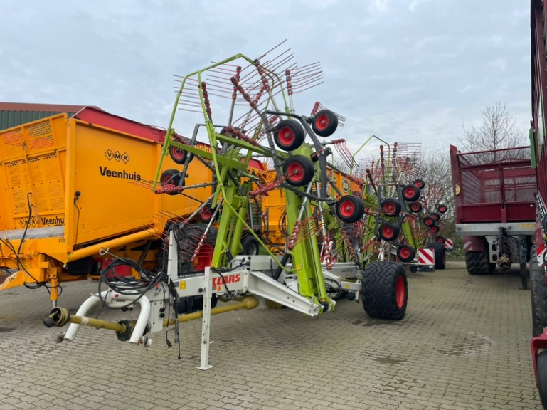 CLAAS Liner 3600 - لمّامَة القش: صور 2 CLAAS Liner 3600 - لمّامَة القش: صور 2