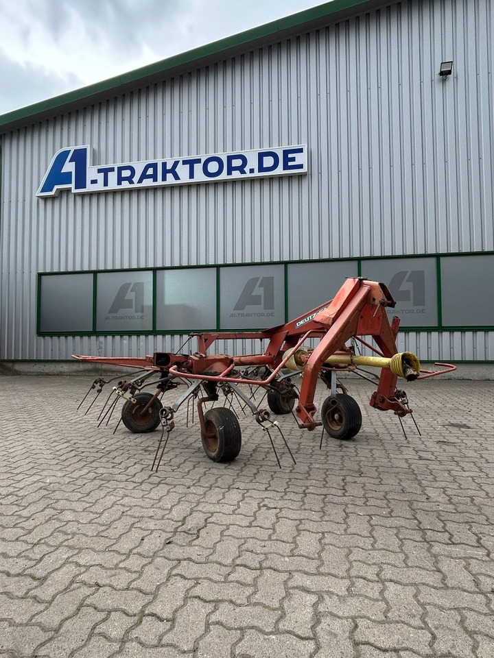 Deutz-Fahr KH 500 DN - لمّامَة القش: صور 1 Deutz-Fahr KH 500 DN - لمّامَة القش: صور 1