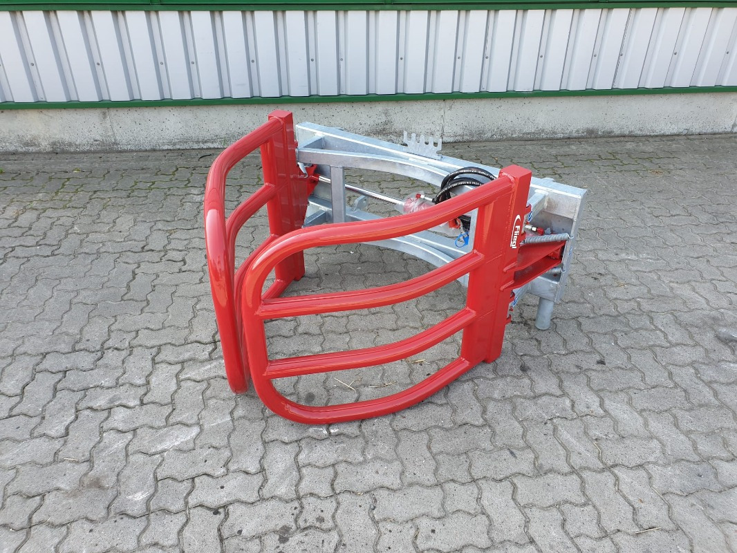 Fliegl Ballenzange Profi-Combi **Sonderpreis** - ملحقات: صور 1 Fliegl Ballenzange Profi-Combi **Sonderpreis** - ملحقات: صور 1