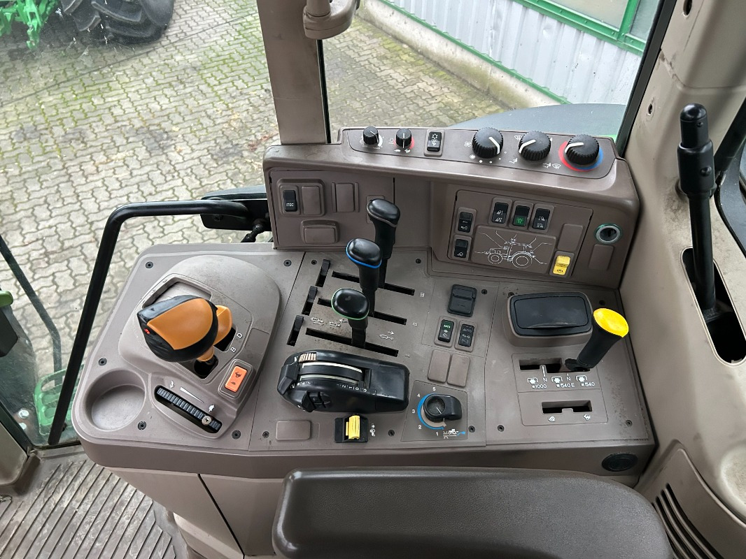 John Deere 6175M - جرار: صور 4 John Deere 6175M - جرار: صور 4