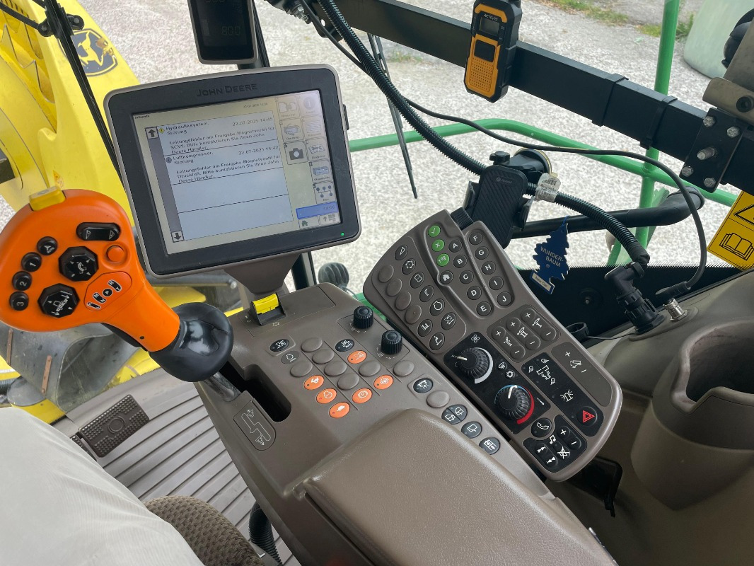 آلة حصاد John Deere 9600i: صور 24