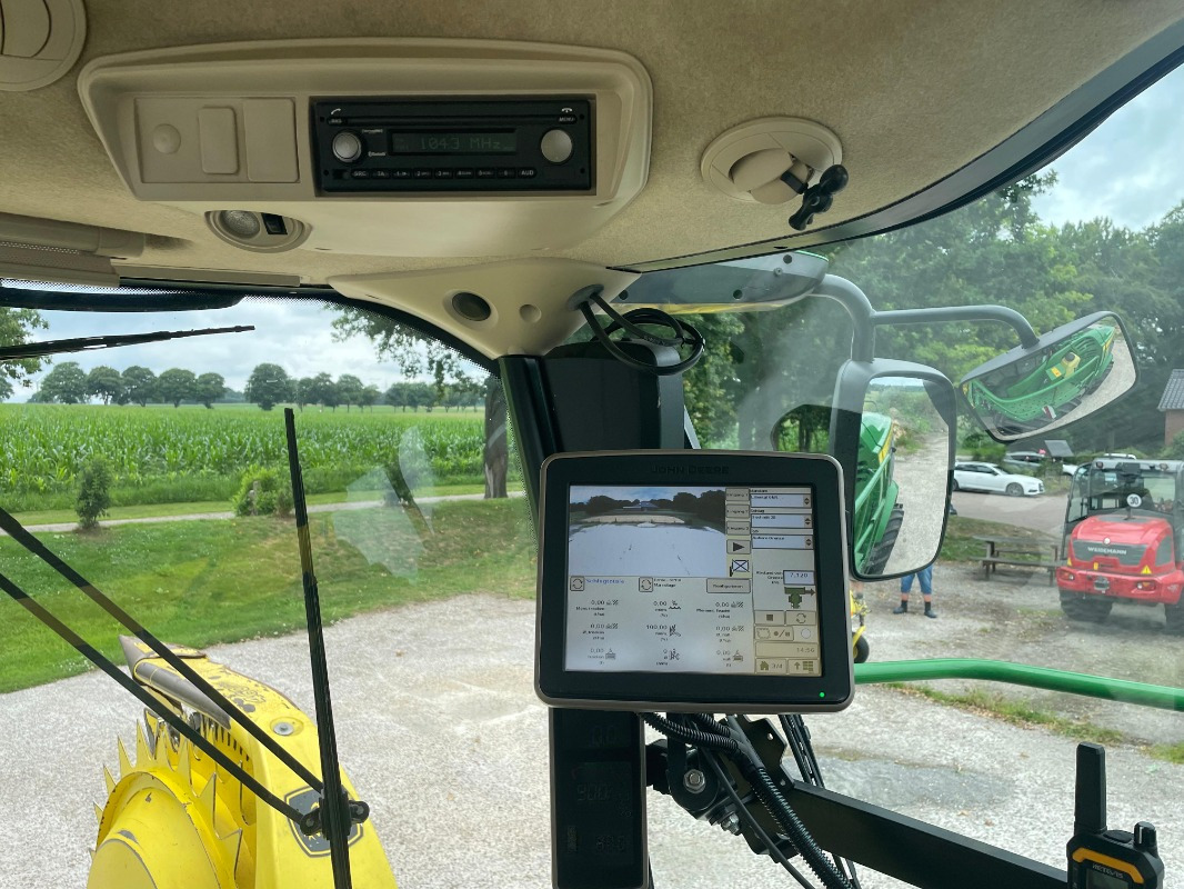 آلة حصاد John Deere 9600i: صور 23