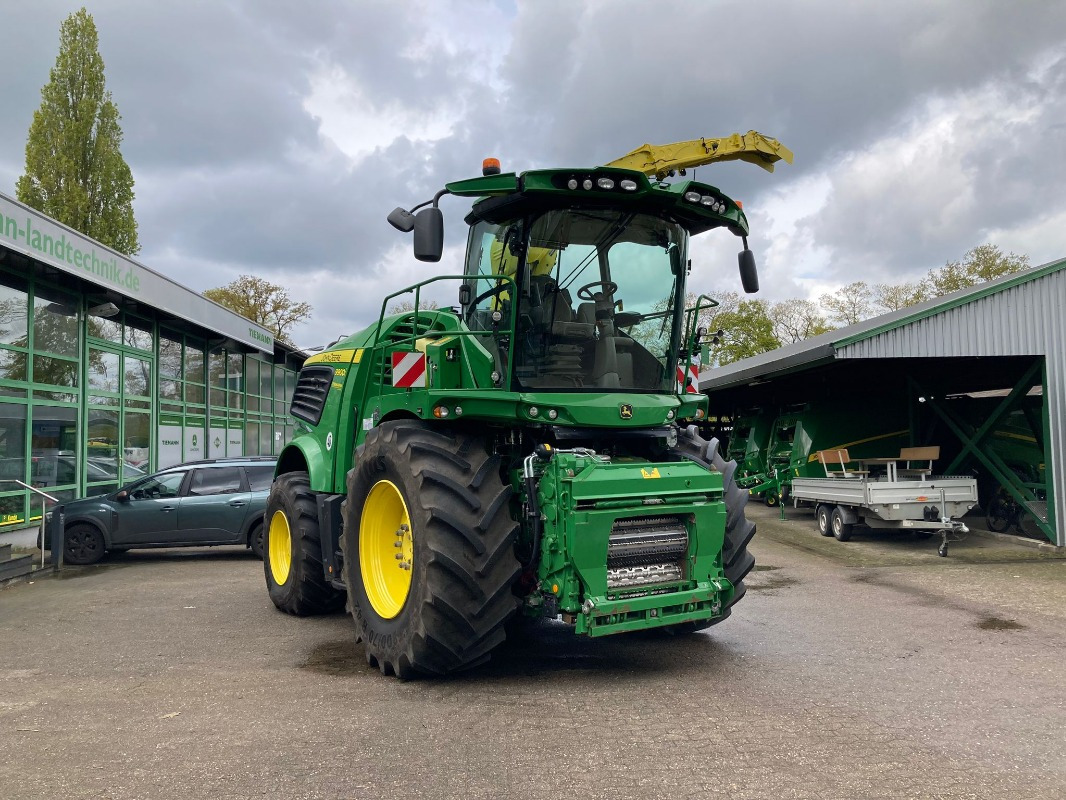 John Deere 9900 PRODRIVE 40 KM/H - آلة حصاد: صور 2 John Deere 9900 PRODRIVE 40 KM/H - آلة حصاد: صور 2