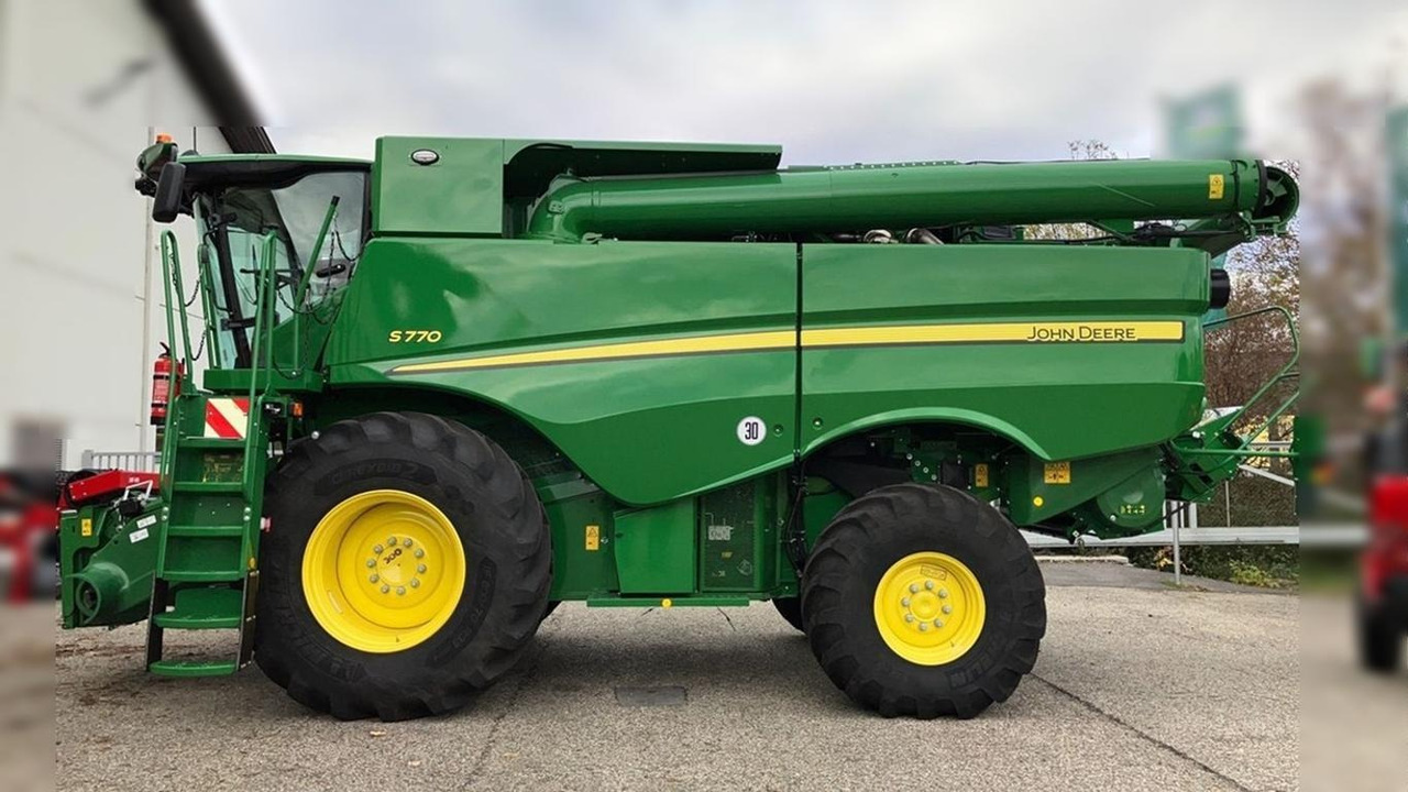 John Deere S770 - حصادة شاملة: صور 2 John Deere S770 - حصادة شاملة: صور 2