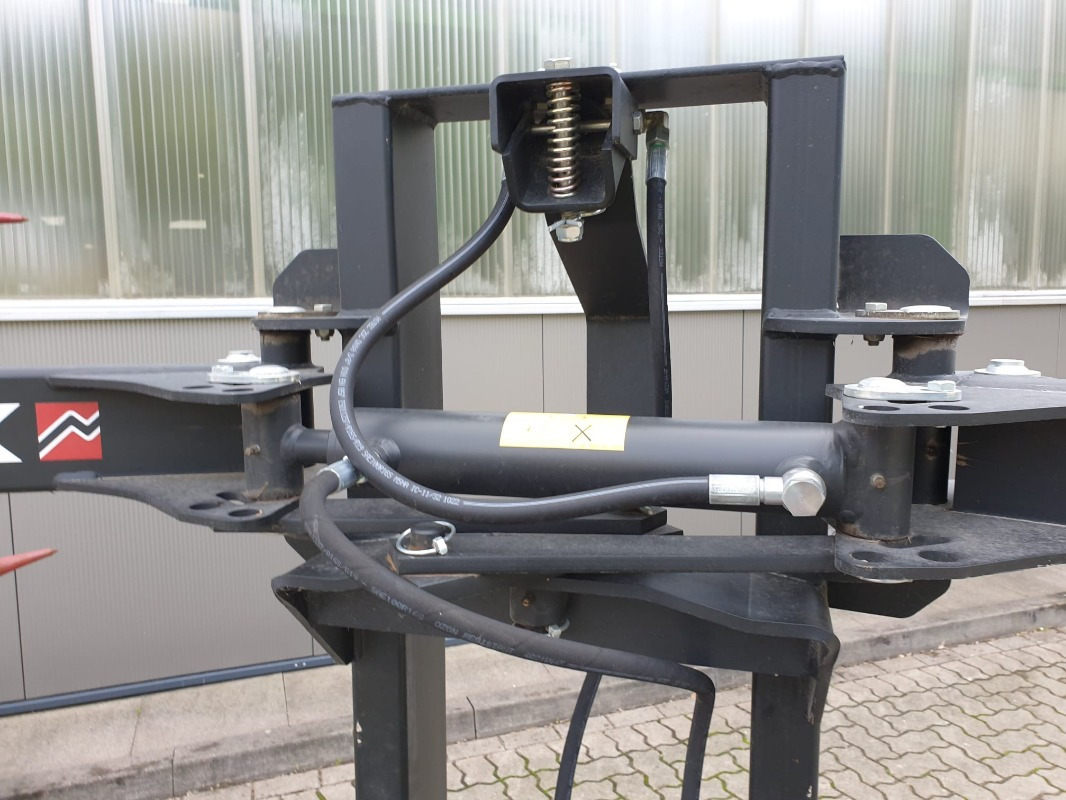 Kramer-MX BALLENGREIFER W500 - حفارة: صور 4 Kramer-MX BALLENGREIFER W500 - حفارة: صور 4