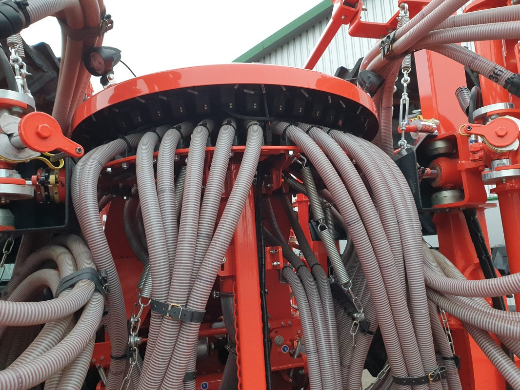 Kuhn ESPRO6000 - معدات بذار: صور 4 Kuhn ESPRO6000 - معدات بذار: صور 4