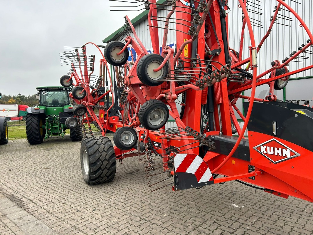 Kuhn GA 13131 - لمّامَة القش: صور 4 Kuhn GA 13131 - لمّامَة القش: صور 4