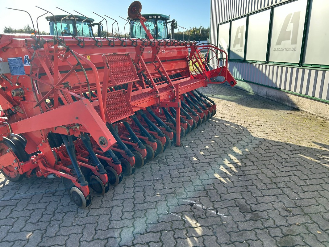 Kuhn Integra G II MIT 400 - الة بذر: صور 3 Kuhn Integra G II MIT 400 - الة بذر: صور 3