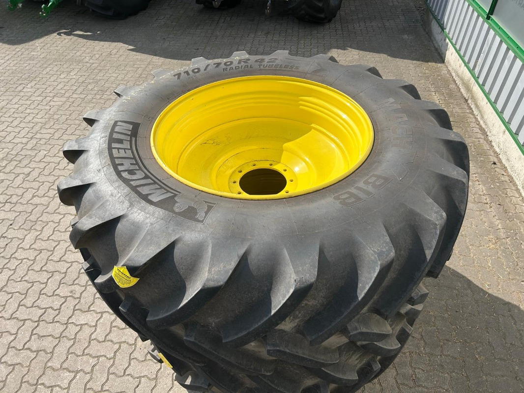 Michelin Kompletträder 710/70R42 600/70R30 - الإطارات - الآلات والماكينات الزراعية: صور 3 Michelin Kompletträder 710/70R42 600/70R30 - الإطارات - الآلات والماكينات الزراعية: صور 3