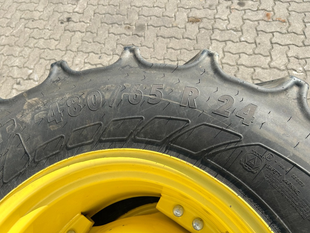 Mitas Kompletträder 540/65R38 480/65R24 - الإطارات - الآلات والماكينات الزراعية: صور 5 Mitas Kompletträder 540/65R38 480/65R24 - الإطارات - الآلات والماكينات الزراعية: صور 5