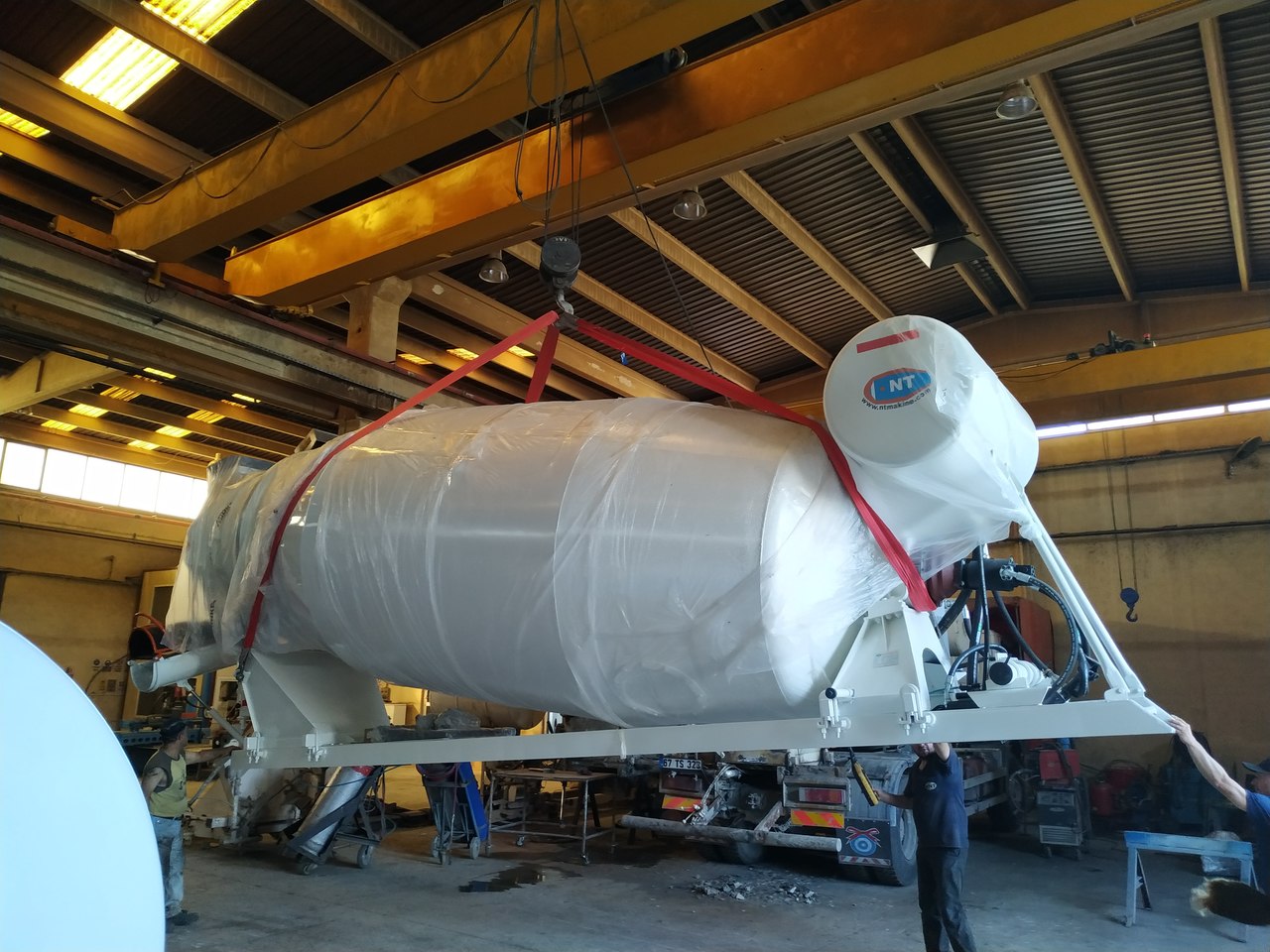 NT MAKINA 8-10-12 m3 CAPACITY MIXER - حلة خرسانة: صور 3 NT MAKINA 8-10-12 m3 CAPACITY MIXER - حلة خرسانة: صور 3