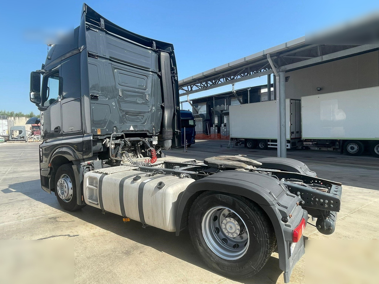 MERCEDES-BENZ ACTROS 1848 - شاحنة جرار: صور 4 MERCEDES-BENZ ACTROS 1848 - شاحنة جرار: صور 4