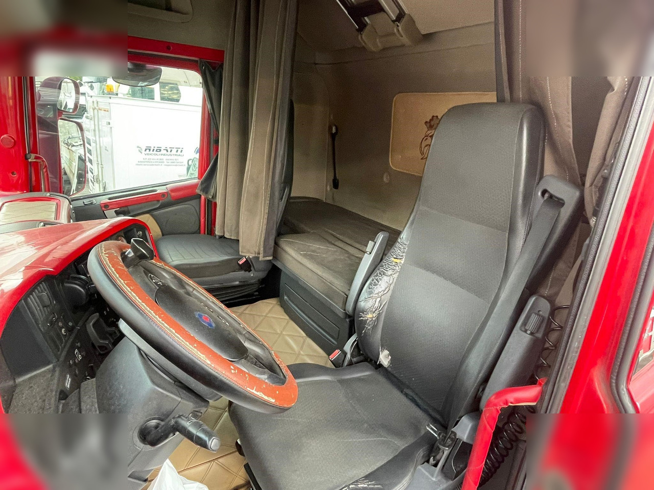 SCANIA R560 - شاحنة جرار: صور 5 SCANIA R560 - شاحنة جرار: صور 5