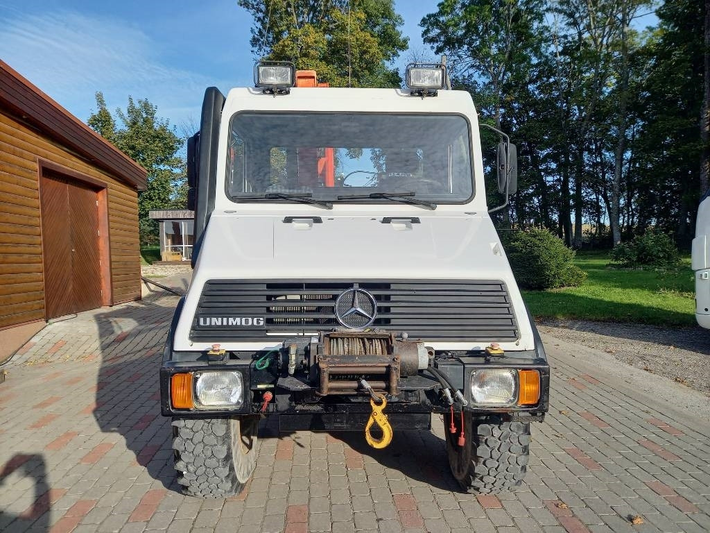 Unimog UNIMOG 4X4 - شاحنة كرين: صور 5 Unimog UNIMOG 4X4 - شاحنة كرين: صور 5