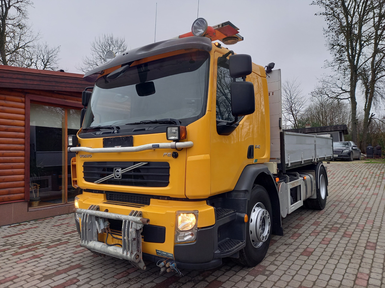 VOLVO FE 240, 4x2, EURO 5, TIPPER - قلابات: صور 2 VOLVO FE 240, 4x2, EURO 5, TIPPER - قلابات: صور 2