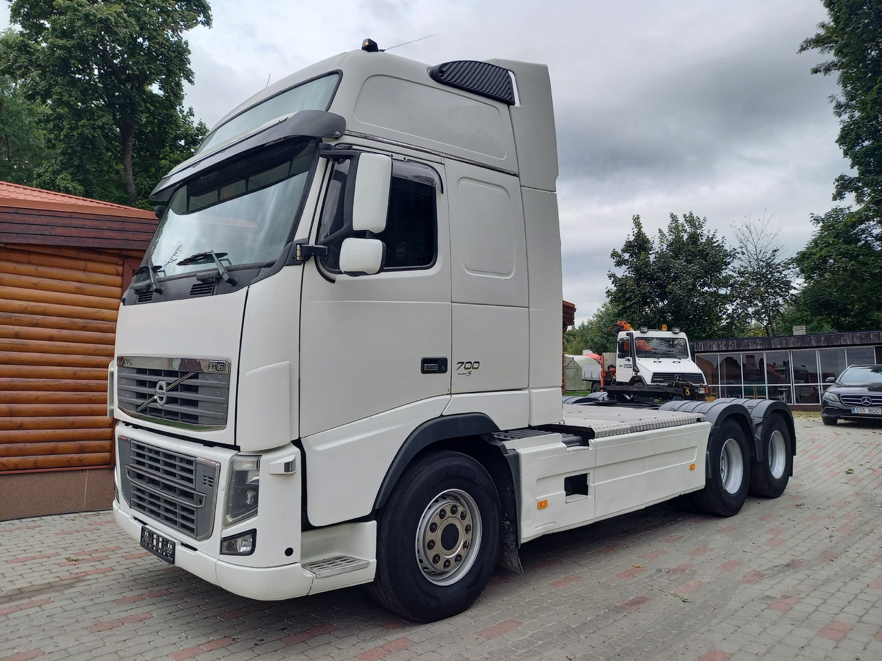 VOLVO FH 16, 6x4, 700, HÜDRAULIKA - شاحنة جرار: صور 2 VOLVO FH 16, 6x4, 700, HÜDRAULIKA - شاحنة جرار: صور 2