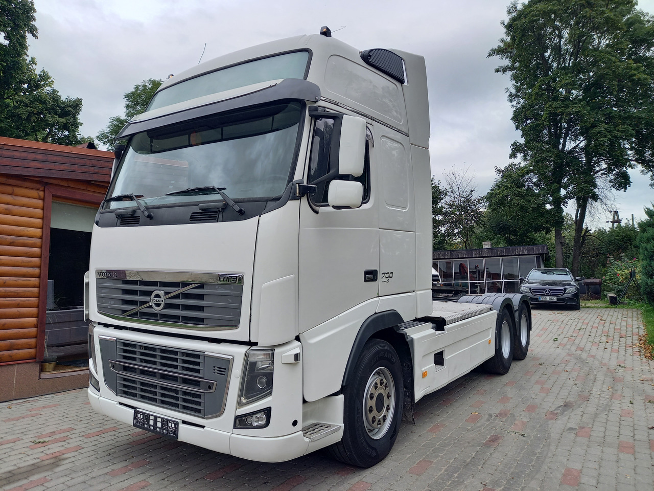 VOLVO FH 16, 6x4, 700, HÜDRAULIKA - شاحنة جرار: صور 1 VOLVO FH 16, 6x4, 700, HÜDRAULIKA - شاحنة جرار: صور 1