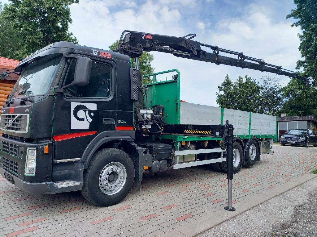 Volvo FM 300, 6x2, HIAB 166 E-5  - شاحنة كرين: صور 1 Volvo FM 300, 6x2, HIAB 166 E-5  - شاحنة كرين: صور 1
