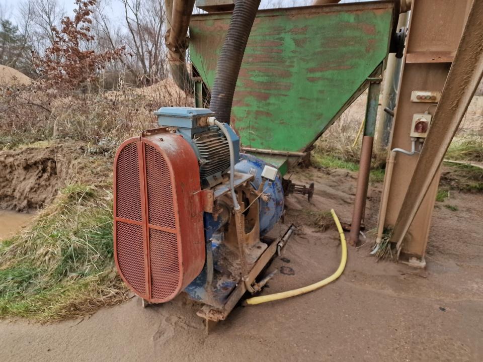 GfA 200 t - معدات البناء: صور 4 GfA 200 t - معدات البناء: صور 4