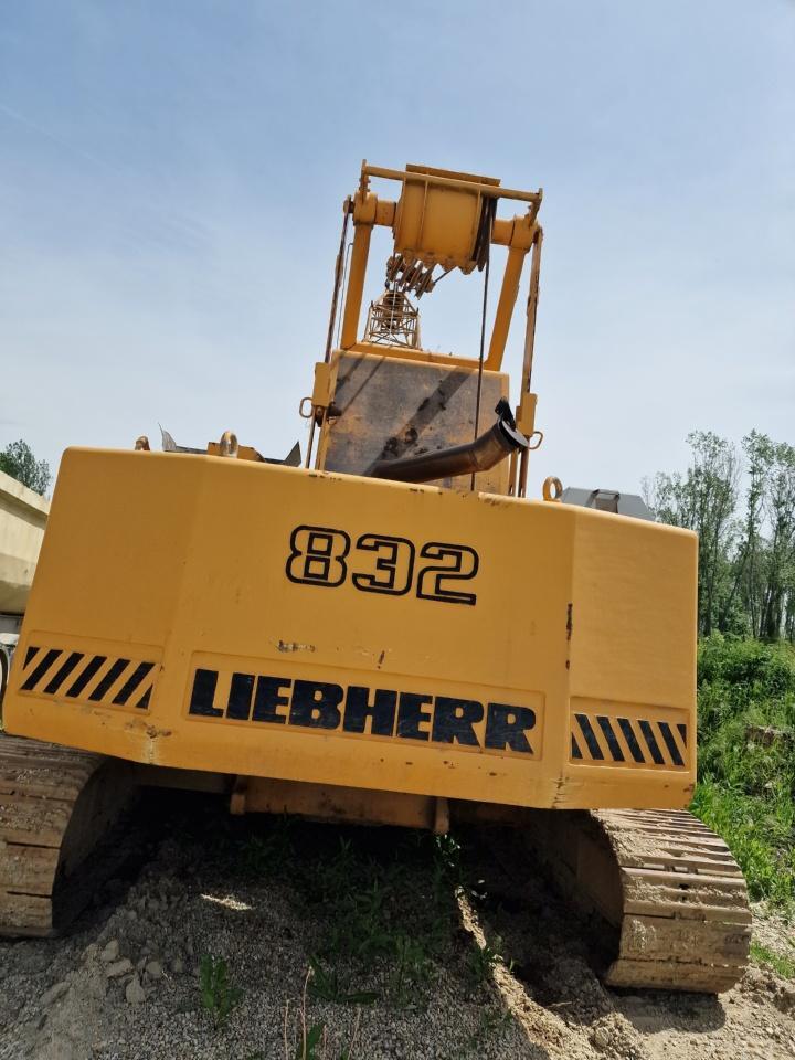 Liebherr 832 Seilbagger - حفارات ساحبة: صور 4 Liebherr 832 Seilbagger - حفارات ساحبة: صور 4