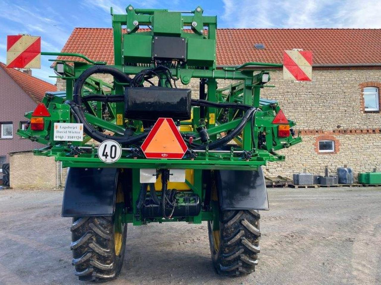 John Deere M740I - آلة الرش المقطورة: صور 3 John Deere M740I - آلة الرش المقطورة: صور 3