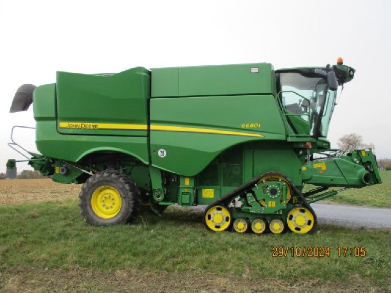 John Deere s680I - حصادة شاملة: صور 2 John Deere s680I - حصادة شاملة: صور 2