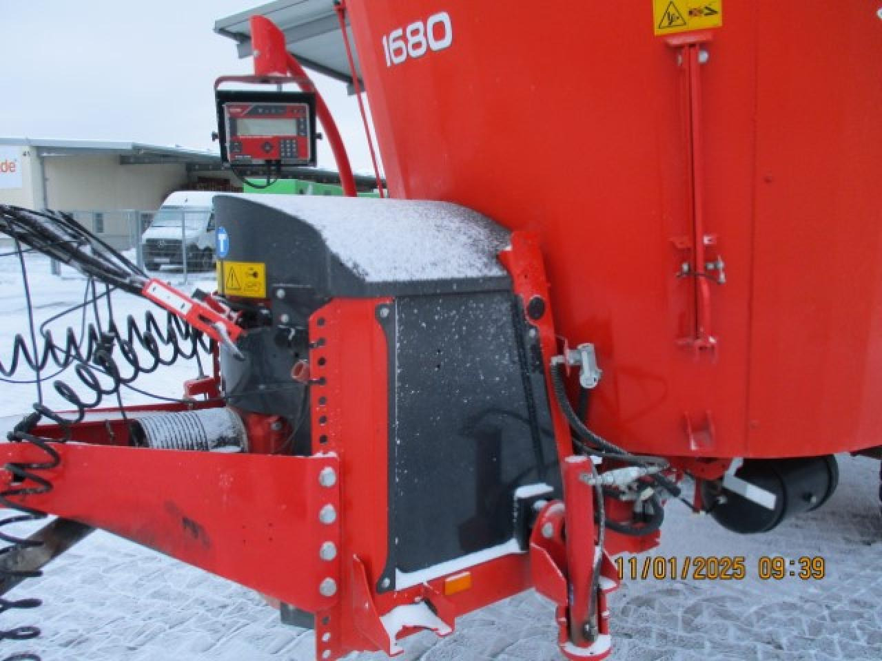 Kuhn Profile 2080 Compact - آلة خلط وتوزيع الأعلاف: صور 5 Kuhn Profile 2080 Compact - آلة خلط وتوزيع الأعلاف: صور 5