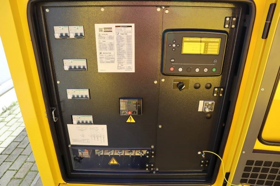 Atlas Copco QES 105 JD ST3 Valid inspection, *Guarantee! Diese - مجموعة المولدات: صور 4 Atlas Copco QES 105 JD ST3 Valid inspection, *Guarantee! Diese - مجموعة المولدات: صور 4