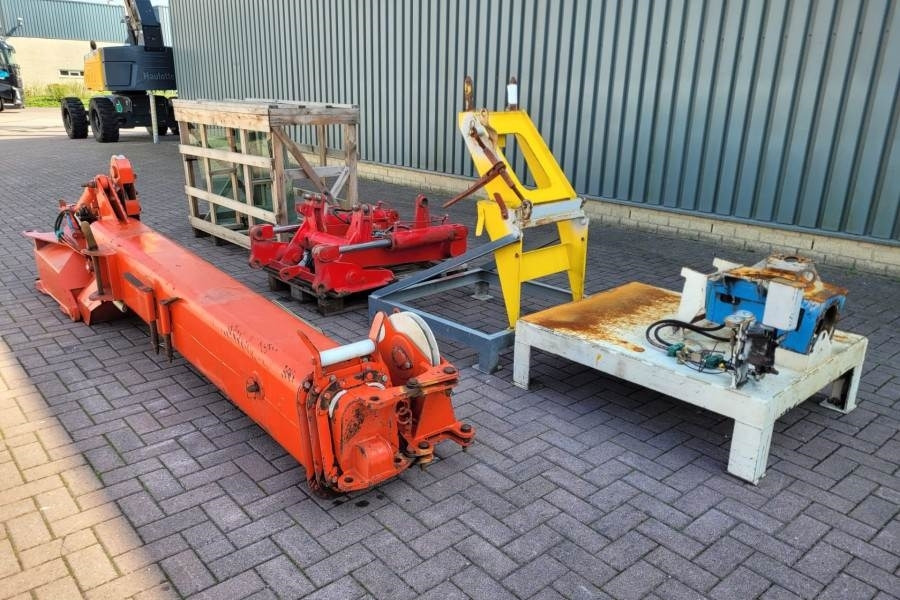 Compact Truck CT2 Diesel, 4x4x4 Drive, 30m Main Boom, 10.3m Hydr - رافعة لجميع التضاريس: صور 2 Compact Truck CT2 Diesel, 4x4x4 Drive, 30m Main Boom, 10.3m Hydr - رافعة لجميع التضاريس: صور 2