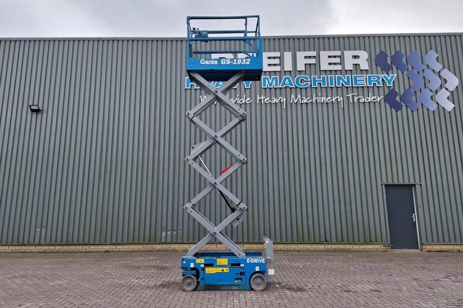 Genie GS1932 E-Drive Several In Stock, 8m Working Height - رافعات مقصية: صور 3 Genie GS1932 E-Drive Several In Stock, 8m Working Height - رافعات مقصية: صور 3