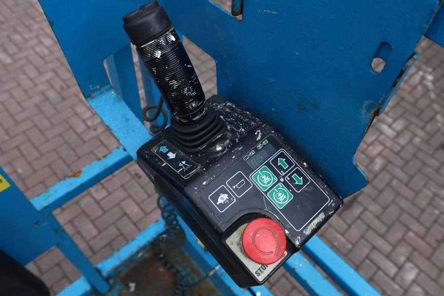Genie GS2646 Electric, Working Height 9.80m, Capacity 45 - رافعات مقصية: صور 5 Genie GS2646 Electric, Working Height 9.80m, Capacity 45 - رافعات مقصية: صور 5