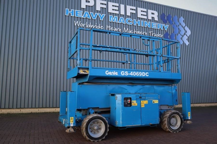 Genie GS4069 Electric, 14m Working Height, 363kg Capacit  - رافعات مقصية: صور 1 Genie GS4069 Electric, 14m Working Height, 363kg Capacit  - رافعات مقصية: صور 1