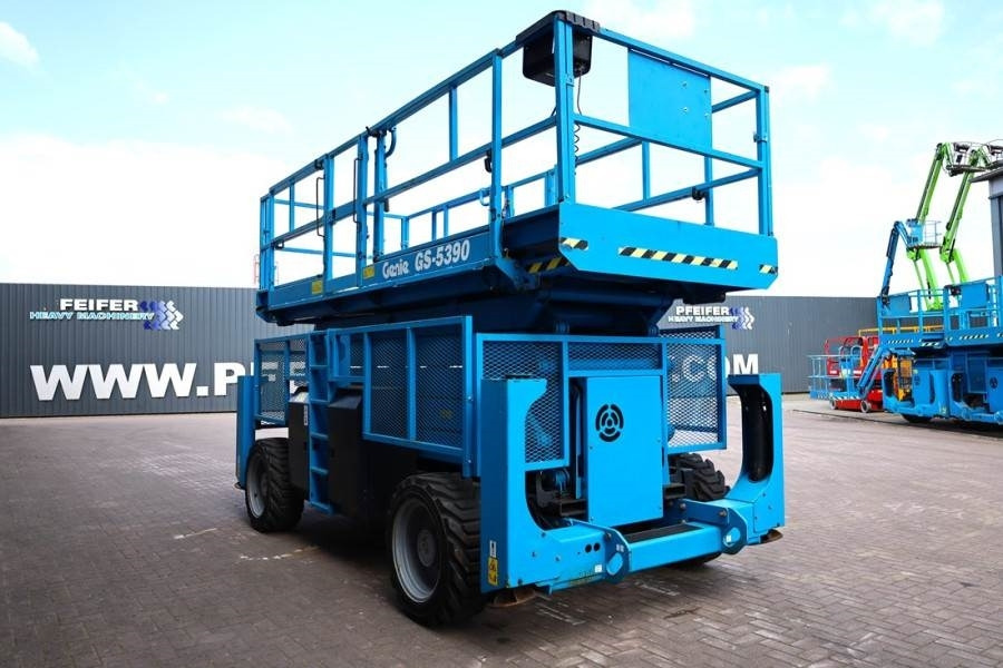 رافعات مقصية Genie GS5390 Diesel, 4x4 Drive, 18.15m Working Height, 6: صور 7