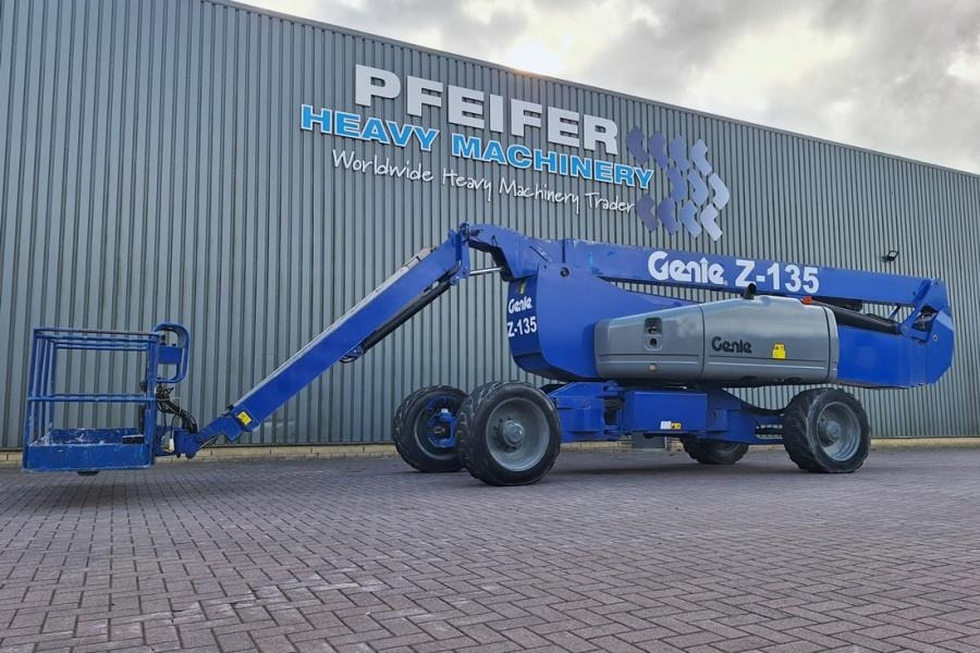 Genie Z135/70 Diesel, 4x4x4 Drive, 43m Lifting Height, 2 - رافعات سلة مفصلية: صور 1 Genie Z135/70 Diesel, 4x4x4 Drive, 43m Lifting Height, 2 - رافعات سلة مفصلية: صور 1